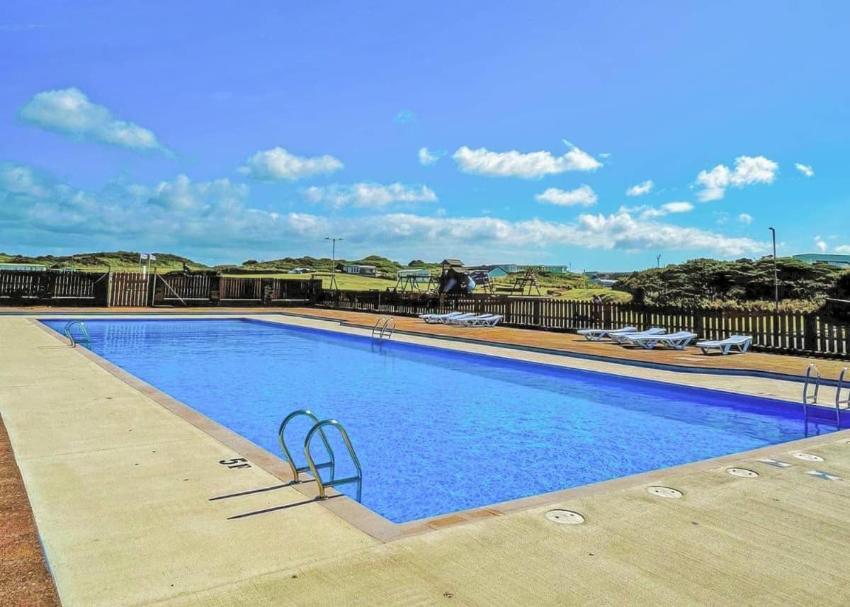 Burrowhead Holiday Village Isle of Whithorn Exterior foto