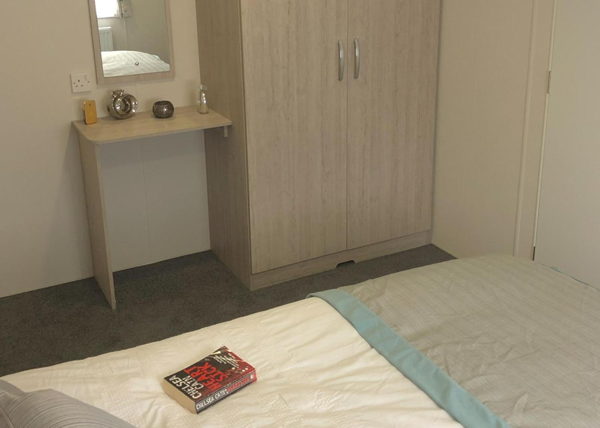 Burrowhead Holiday Village Isle of Whithorn Habitación foto